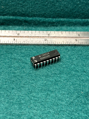 (1) National Semiconductor DS8654N Display Driver NOS