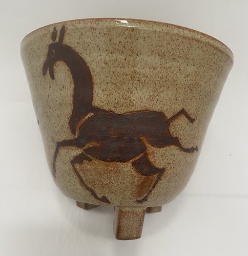 MCM studio art pottery Footed Vase Running Horses Signed Mary Little - Picture 2 of 21