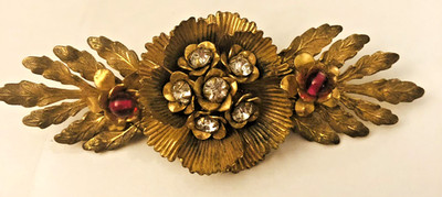VINTAGE EARLY  MIRIAM HASKELL UNSIGNED GOLD TONĘ BAR  BROOCH PIN w ROSE MONTEES