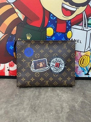 Louis Vuitton Pre-Owned Authentic Clutch Monogram 26 Free Tracked Shipping