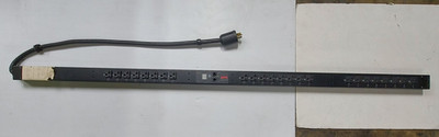 APC AP7960 Rack Power Distribution Unit PDU Switched 24 Outlet 5.7kW 120V Used