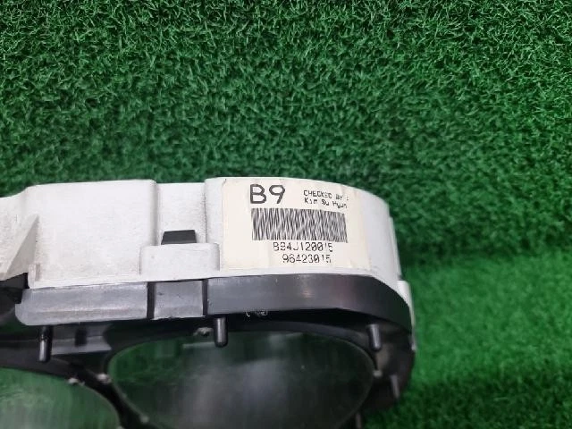 Chevrolet Magnus Classic L6 2005 2 grupos de instrumentos 96423015 Foto 3 de 4