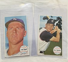 1964 Topps Giants Lot (2) - Frank Howard #24 &amp; Jim Gentile #15