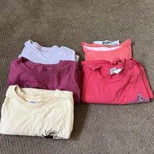 5 PACK OF WOMENS TSHIRTS, SIZE L TO XL-EXCELLANT  CONDITION