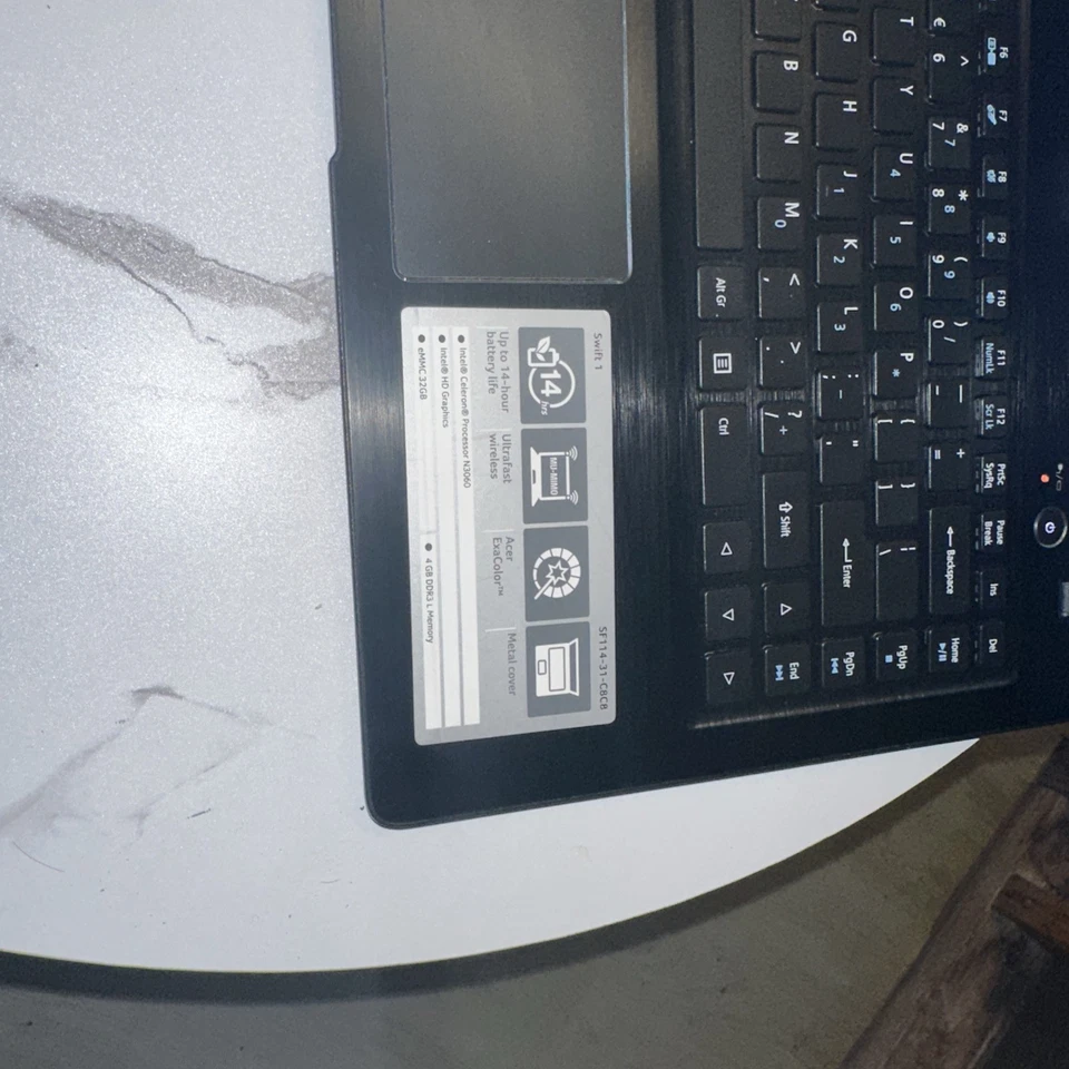 Acer Swift 1 (model SF114-31-C8C8). GOOD CONDITION - image 2 of 4