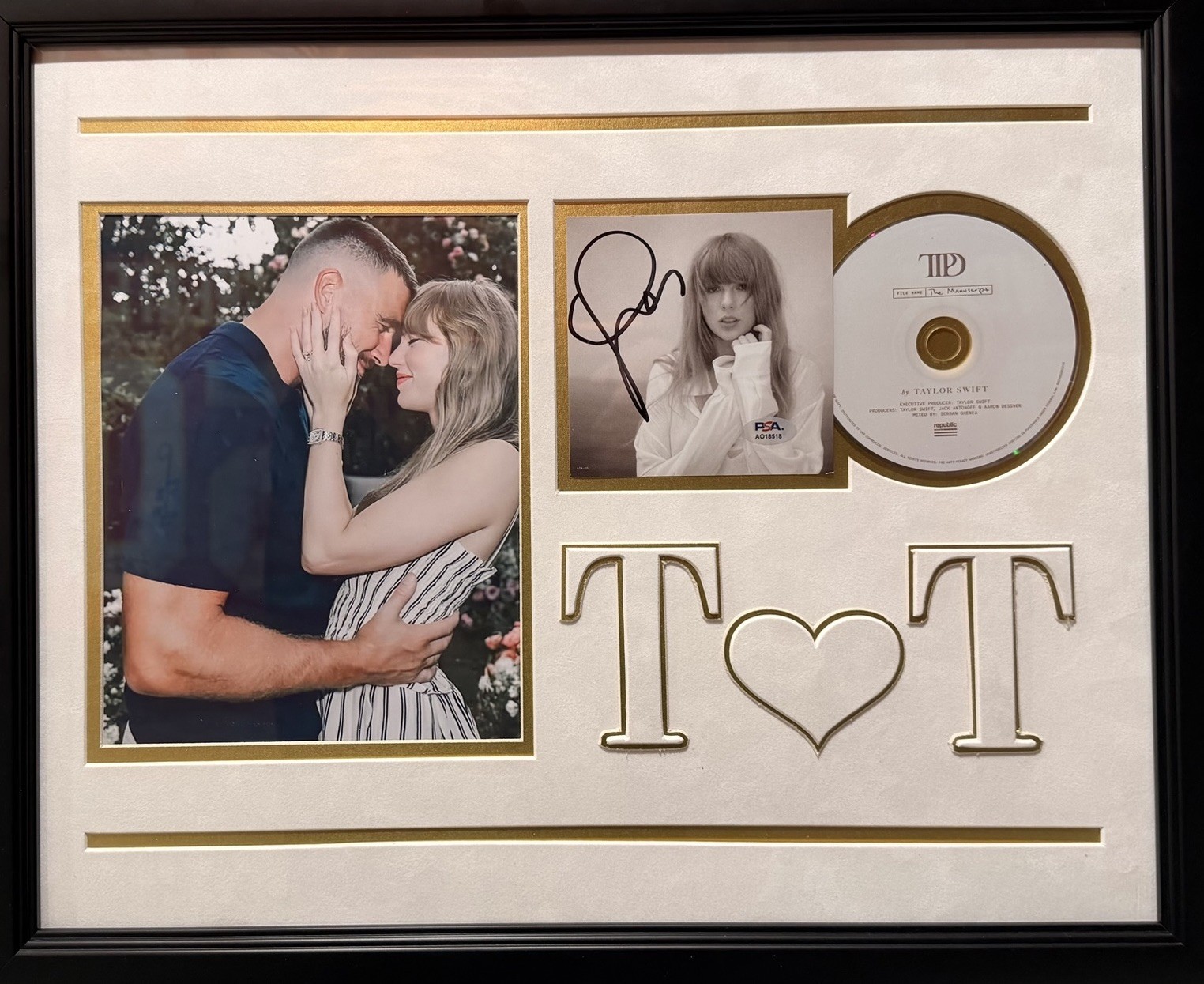 Taylor Swift Framed Autographed CD & Booklet PSA/DNA Authenticated