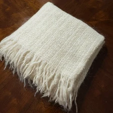 Avoca Handweavers Ireland Pure Wool Fringed Throw Warm Scarf Cream 40x40 “ Vtg