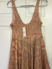 Urban Outfitters Kimchi Blue (Pink) Asymmetrical Floral Dress Size M New NWT