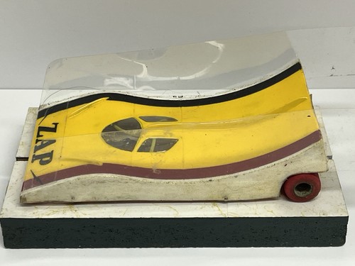 VINTAGE Group 15 Wing Slot Car Group 20 Motor - Picture 1 of 7