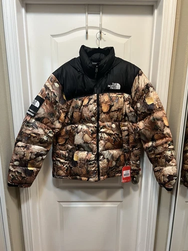 Manteau 2016 F/W Supreme X The North Face Nuptse Leaves taille XL extra neuf AUTHENTIQUE