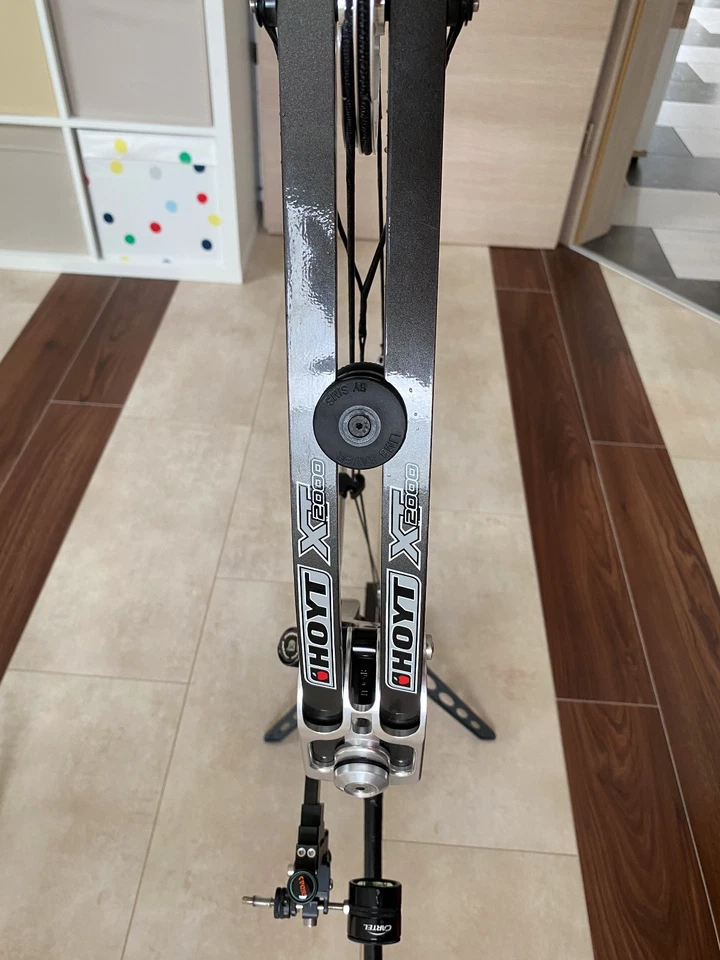 Compoundbogen Hoyt XT 2000 Pro Tec RH, Visier, Stabilisator + Zubehör Compound - Bild 3 von 4