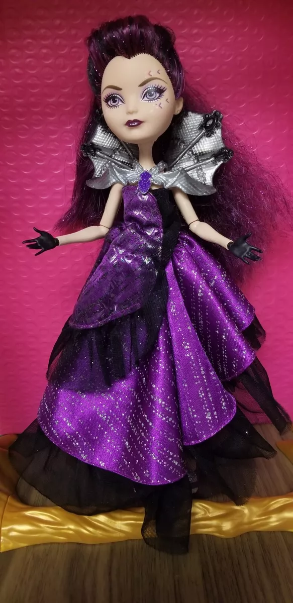 Ever After High Legacy Day Raven Queen