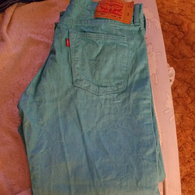 turquoise levis 501