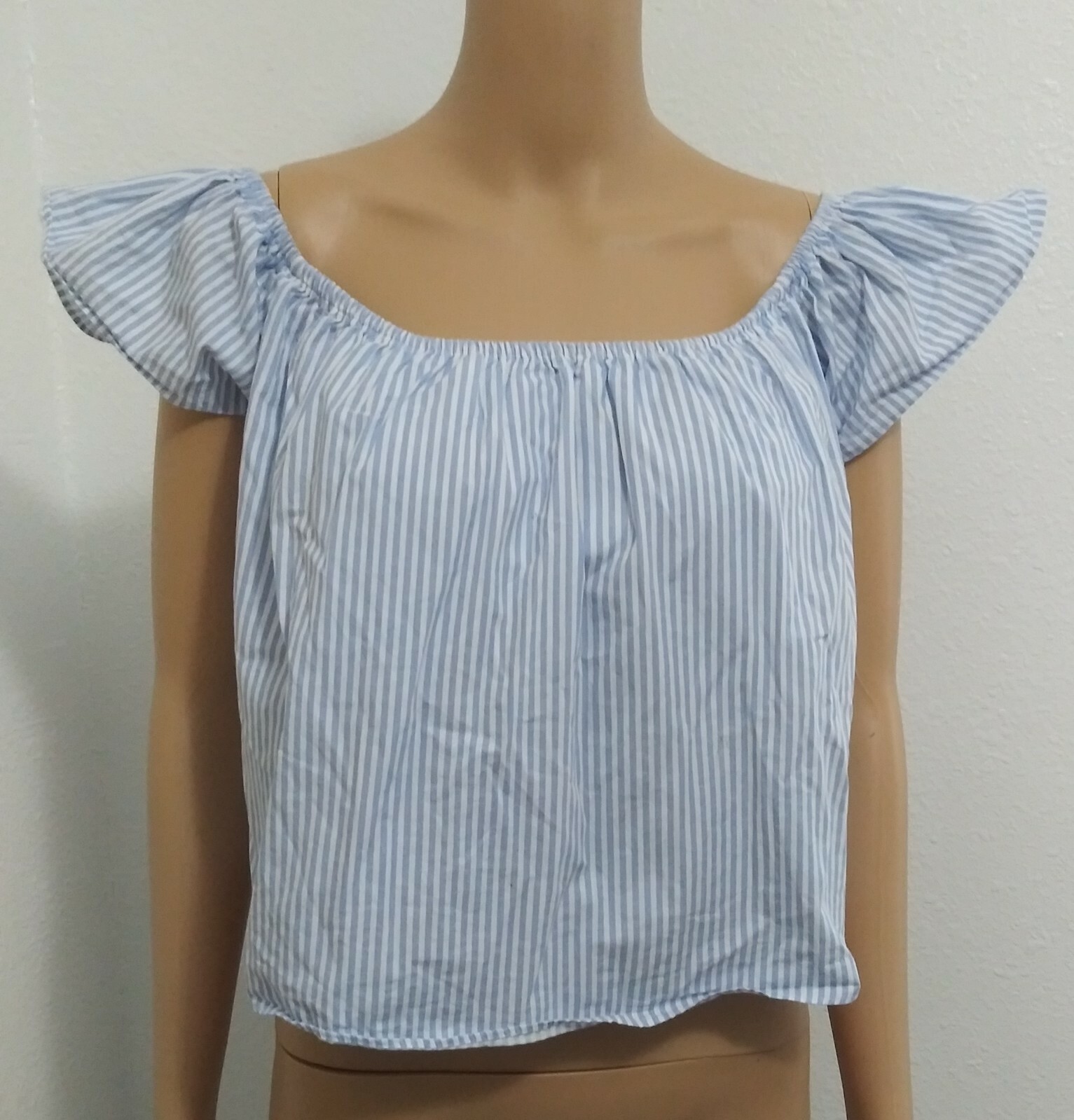 Zara top  Basic Collection Sz Us SMALL cropped - image 4