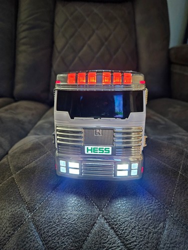 2018 Hess Hauler Toy Truck and Dirt car and motorcycle Lights up - Picture 3 of 5
