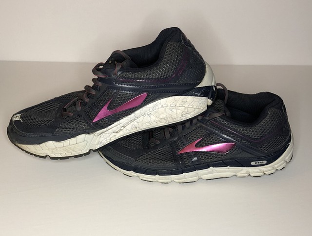 fuchsia running shoes