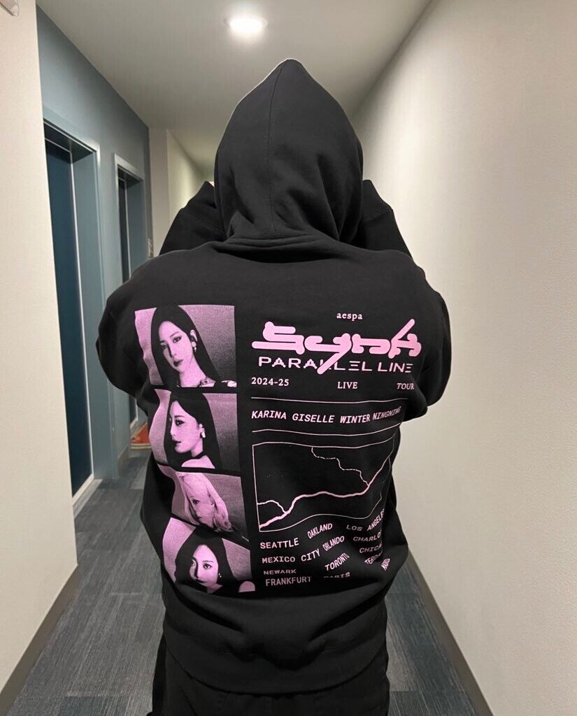 Large Venue Exclusive Aespa 2025 Synk Parallel Line Hoodie Large Venue Exclusive Aespa 2025 Synk Parallel Line Hoodie