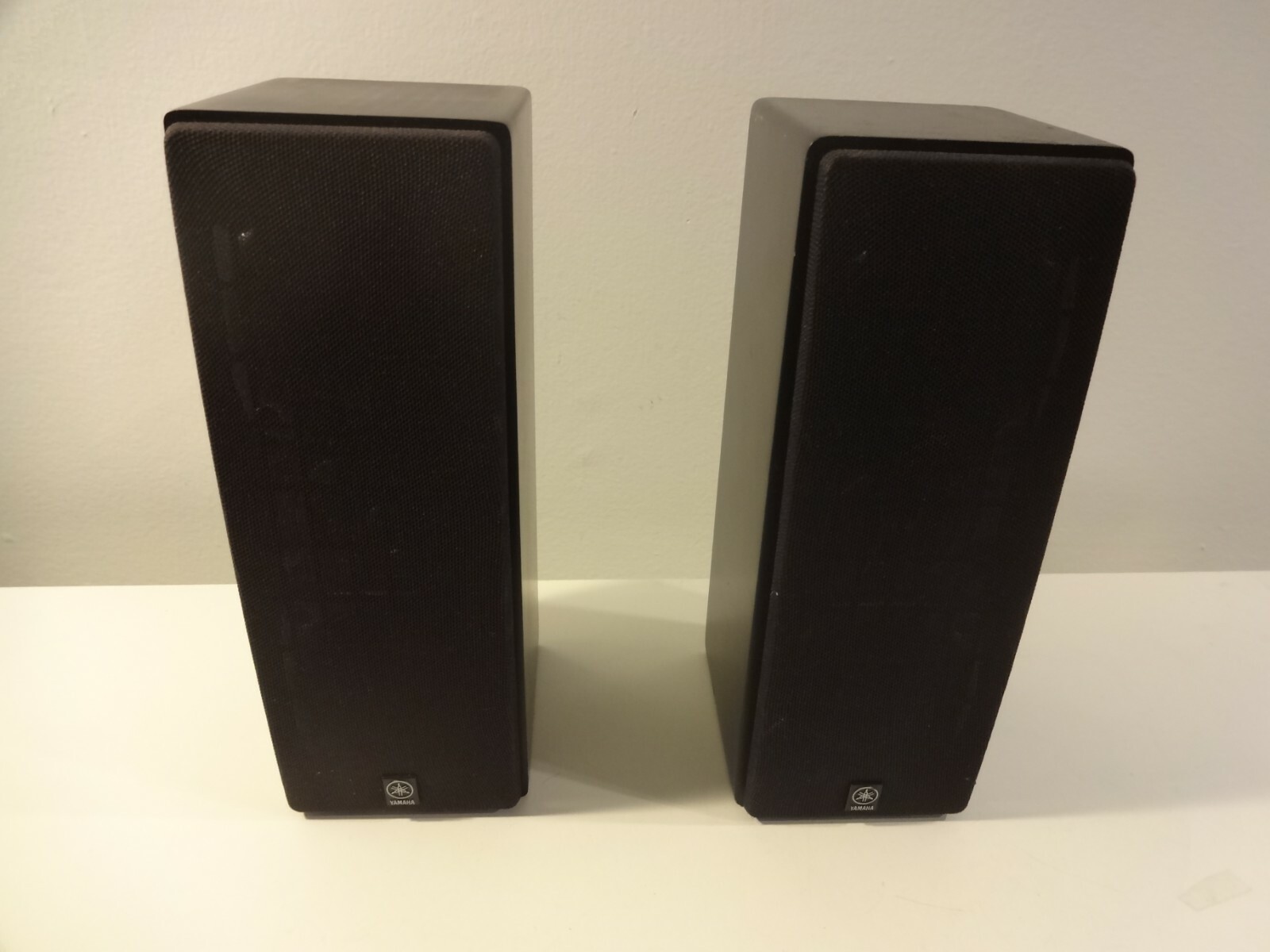 yamaha wall mount speakers