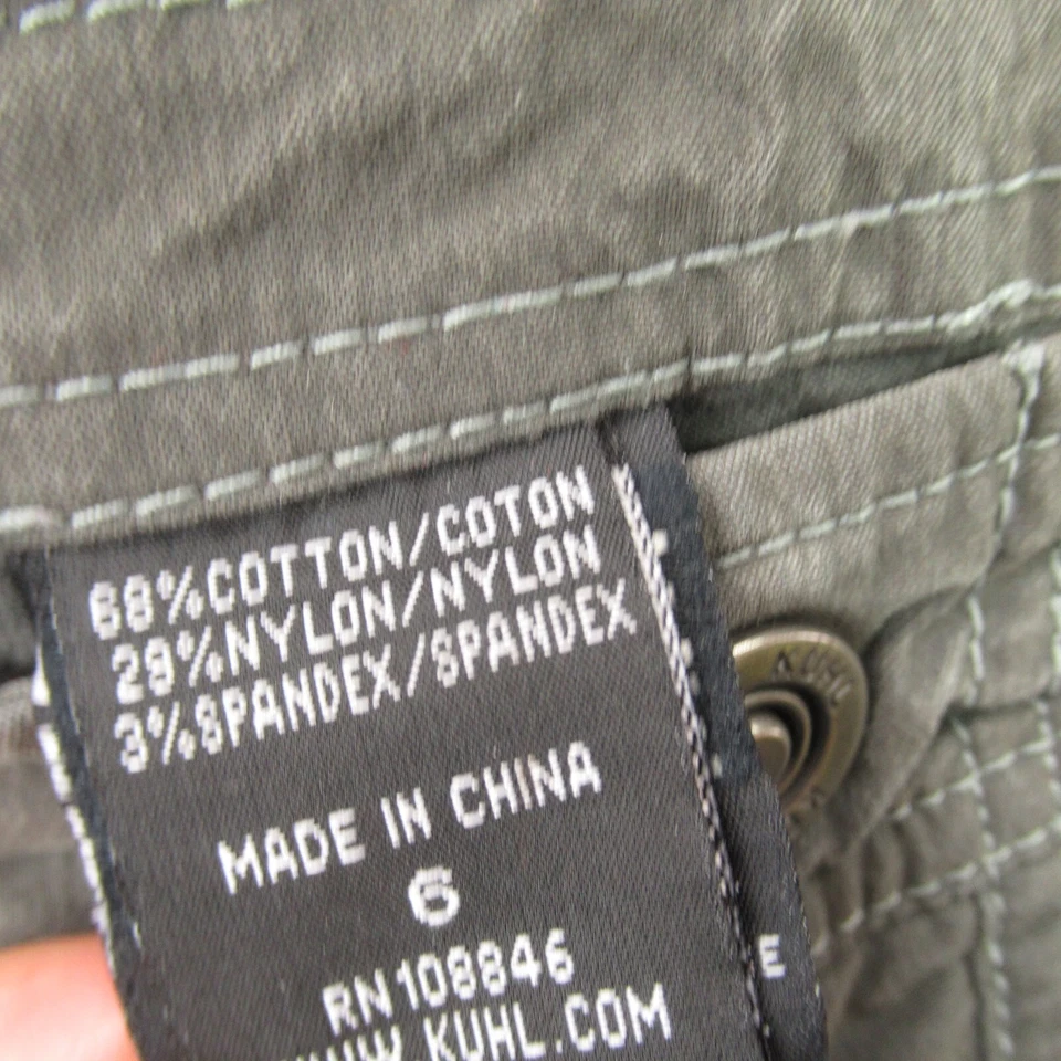 Shorts feminino Kuhl 6 bolsos encaixe leve ao ar livre caminhada carga - Imagem 4 de 4