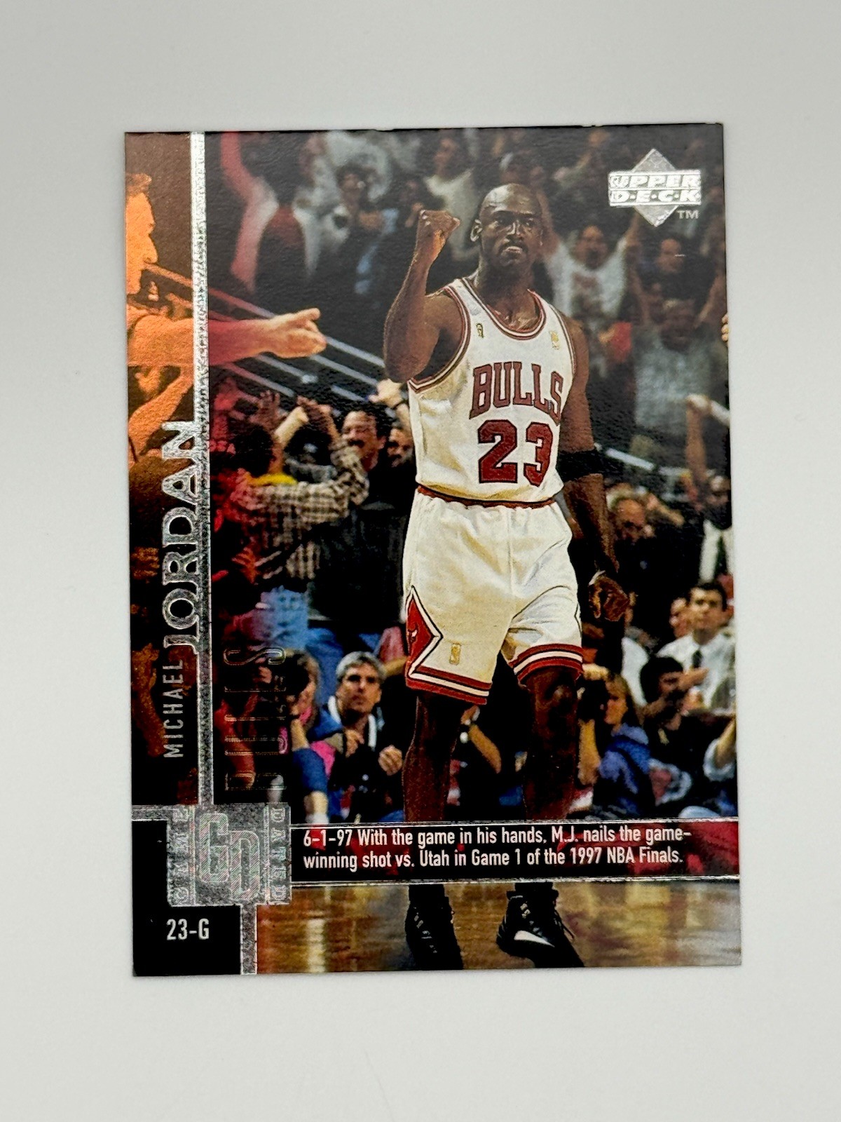 Michael Jordan 1997-98 Upper Deck #18 Chicago Bulls HOF
