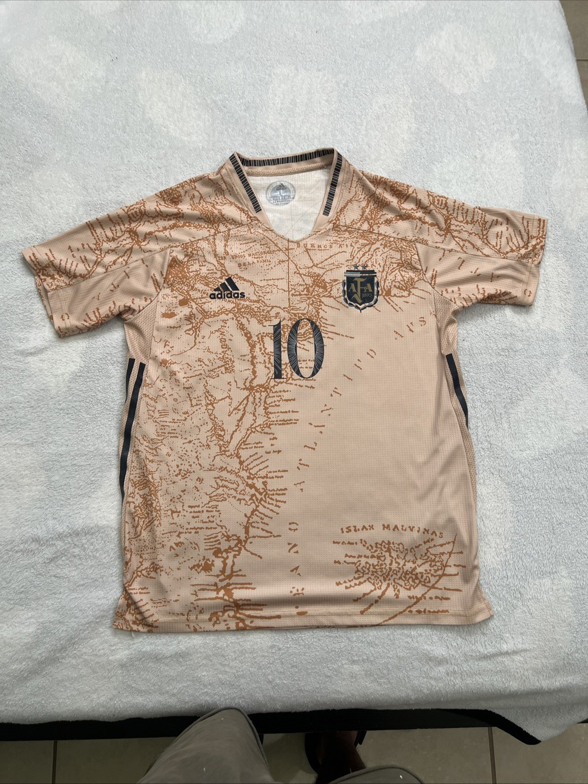 Adidas Messi Argentina Jersey 2023 LARGE