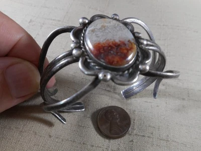 FRED HARVEY era Navajo silver & petrified wood bracelet - Image 1 of 4