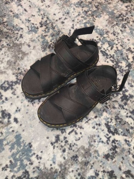 Women Doctor.Martens Heels Black Leather 38