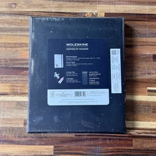 Blackwing x Moleskine NASA Inspired Set 4 Blackwings • 1 Notebook • 2 Pins