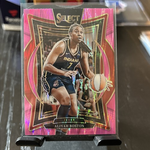2025 Panini Select WNBA - Concourse Aliyah Boston #64 Pink Flash Prizm