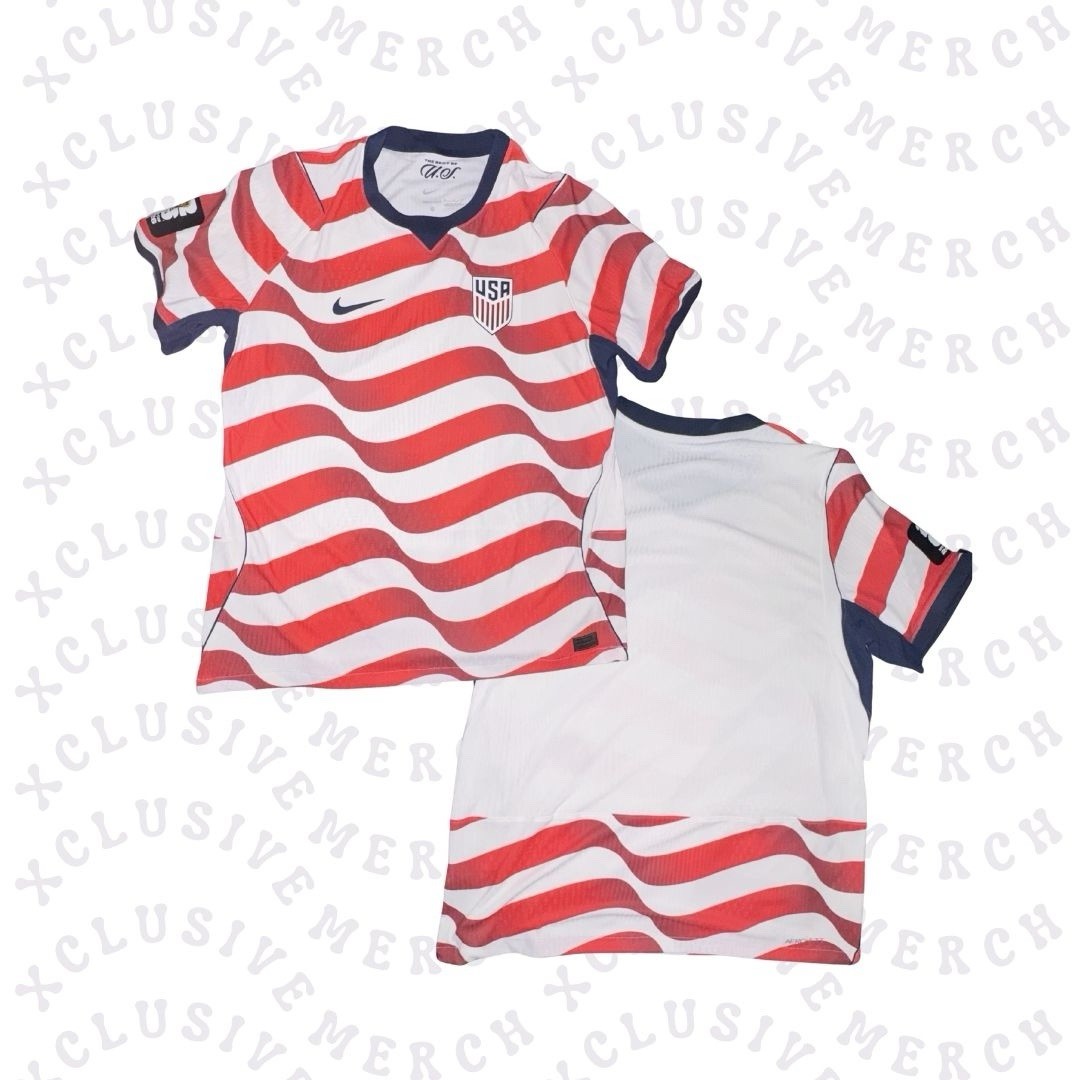 FIFA World Cup 2026 Merch — OFFICIAL Nike USA USMNT Replica Soccer Jersey — M
