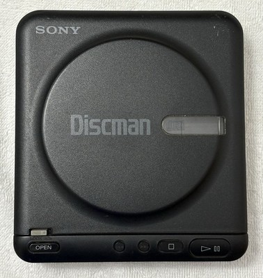 Vintage Sony Discman Walkman D-2 CD Compact Disc Player - Made in Japan WORKS