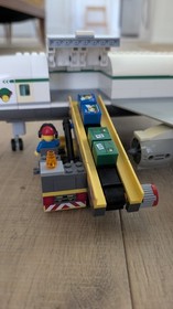 LEGO CITY: Cargo Terminal (60022) Complete With Minifigures And Instructions