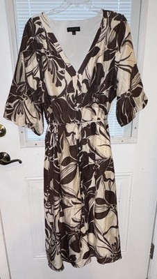 Rachel Zoe XL Ivory Brown Floral A-Line Dress 3/4 Sleeve V-Neck Knee Viscose