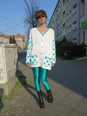 langarm T-shirt weiß mit Punkten türkis 90er TRUE VINTAGE 90s longsleeve shirt 