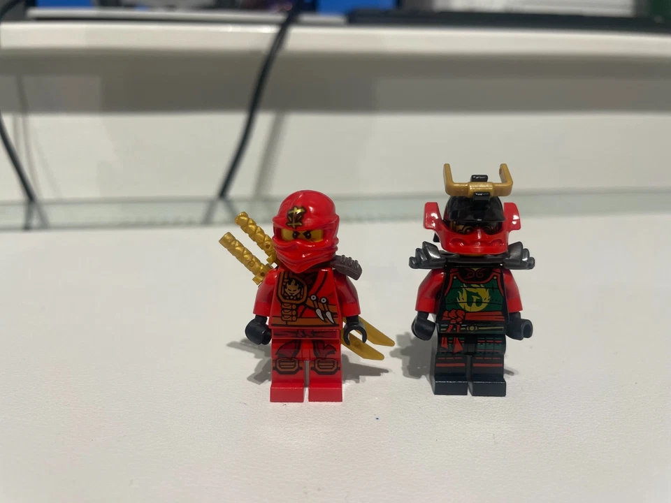 LEGO NINJAGO 70750 Mobile Ninja Base w/ Instructions & Minifigures (no box), photo 2 of 5