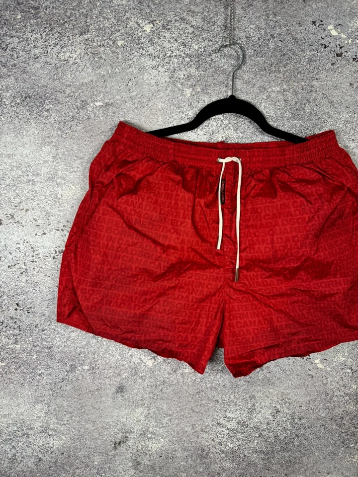 Pantalones cortos con monograma Dsquared2 Born in Canada talla 50 Foto 2 de 4