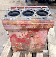 1980 International Ih 484 Tractor Engine Block 3055001r3