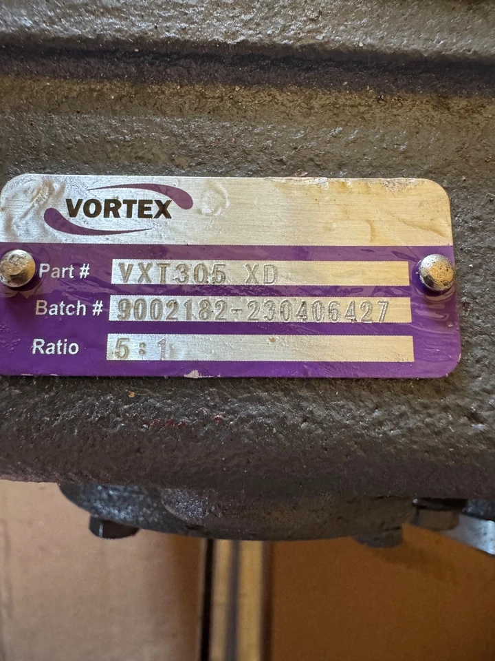 齿轮箱 Vortex 5:1 比例减速箱类似于道奇 TXT305 — 第 2/4 张图片