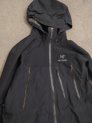 Theta AR Arc'teryx vintage jacketGore Tex Pro Shell Size L BLACK