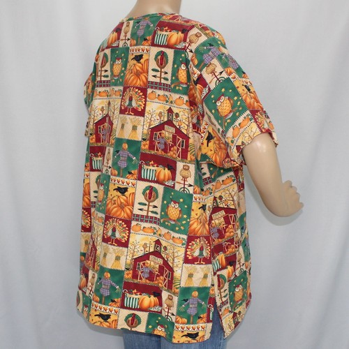 Blusa Médica Temática Otoño Manga Corta XL Nudo Us Espantapájaros, Búhos, Calabazas, Pavo - Imagen 4 de 12