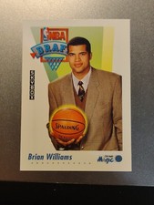 Brian Williams 1991-92 SkyBox Orlando Magic Basketball Card #522  Rookie. rookie card picture