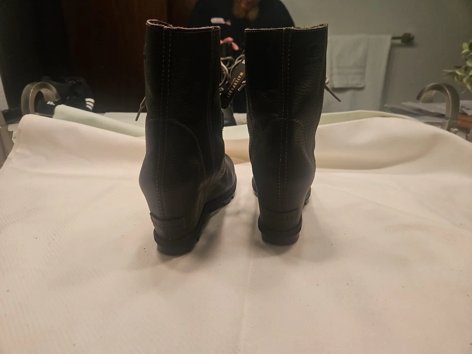 ❄️🥾Nuevas botas Sorel Joan of Arctic Wedge II para mujer❄️🥾 Foto 2 de 4