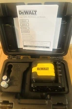 Dewalt DW08802 Red Cross Line Laser Level With Case & Batteries