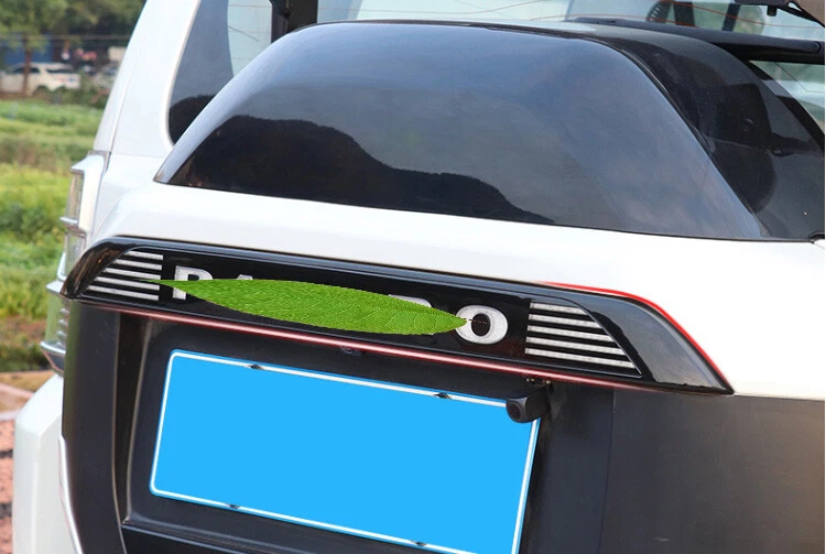 Lâmpada de freio traseira de substituição para Mitsubishi Pajero Montero 2006-2019 - Imagem 3 de 4