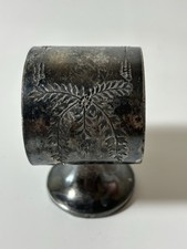 Napkin Rings Antique Silver Plate Meriden B Company Etched Leaf Pattern