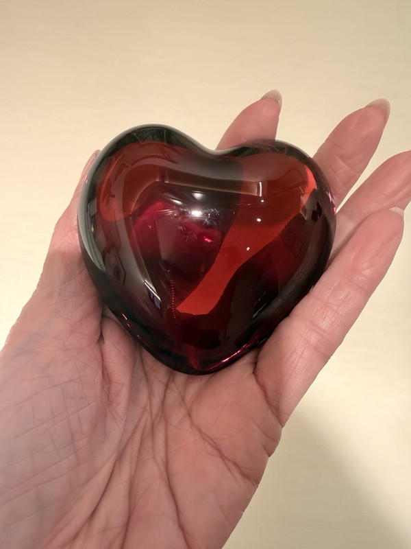 Baccarat Red Heart Amor Heart Paperweight- Excellent Condition