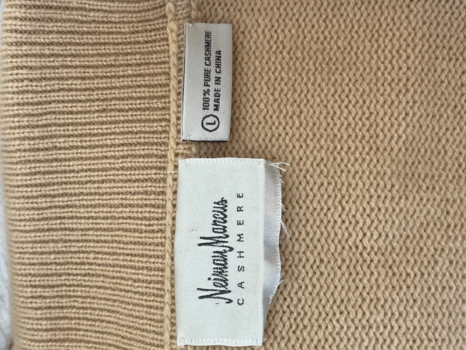 Vintage Neiman Marcus cashmere cardigan sweater - image 7