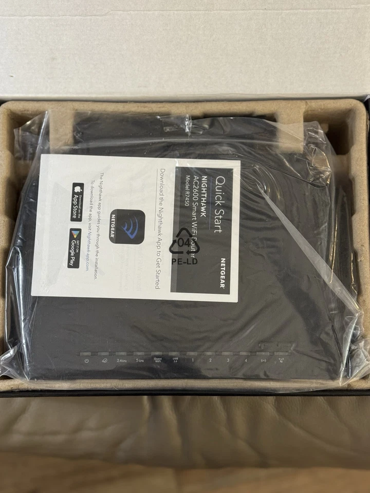 Router WiFi Inteligente NIGHTHAWK AC2600 Modelo # R7450 Procesador Doble Núcleo MU-MIMO Foto 3 de 4