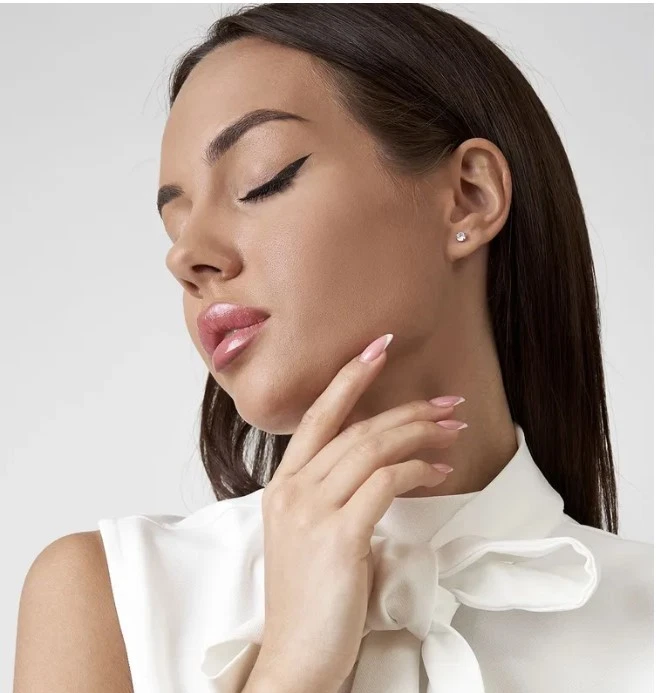 Funkelnde Ohrstecker mit 4mm Swarovski Kristall Ohrringe - Viele Farbvarianten - Bild 2 von 4