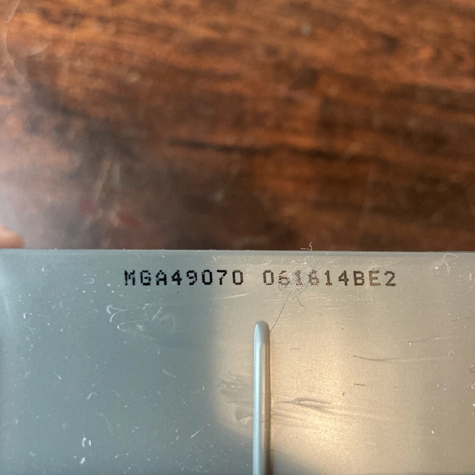 Filtro de aire MicroGard MGA49070 modelos Hyundai Elantra Kia Forte Foto 3 de 4